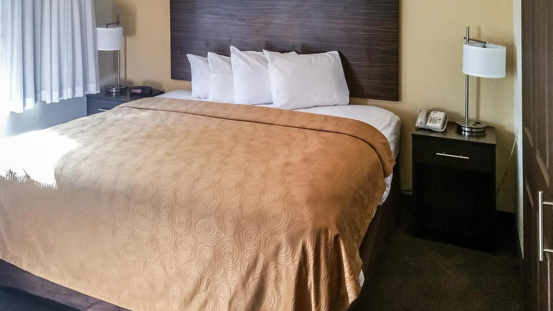 Mainstay Suites Pittsburgh Airport Robinson Township 2*,  ABD