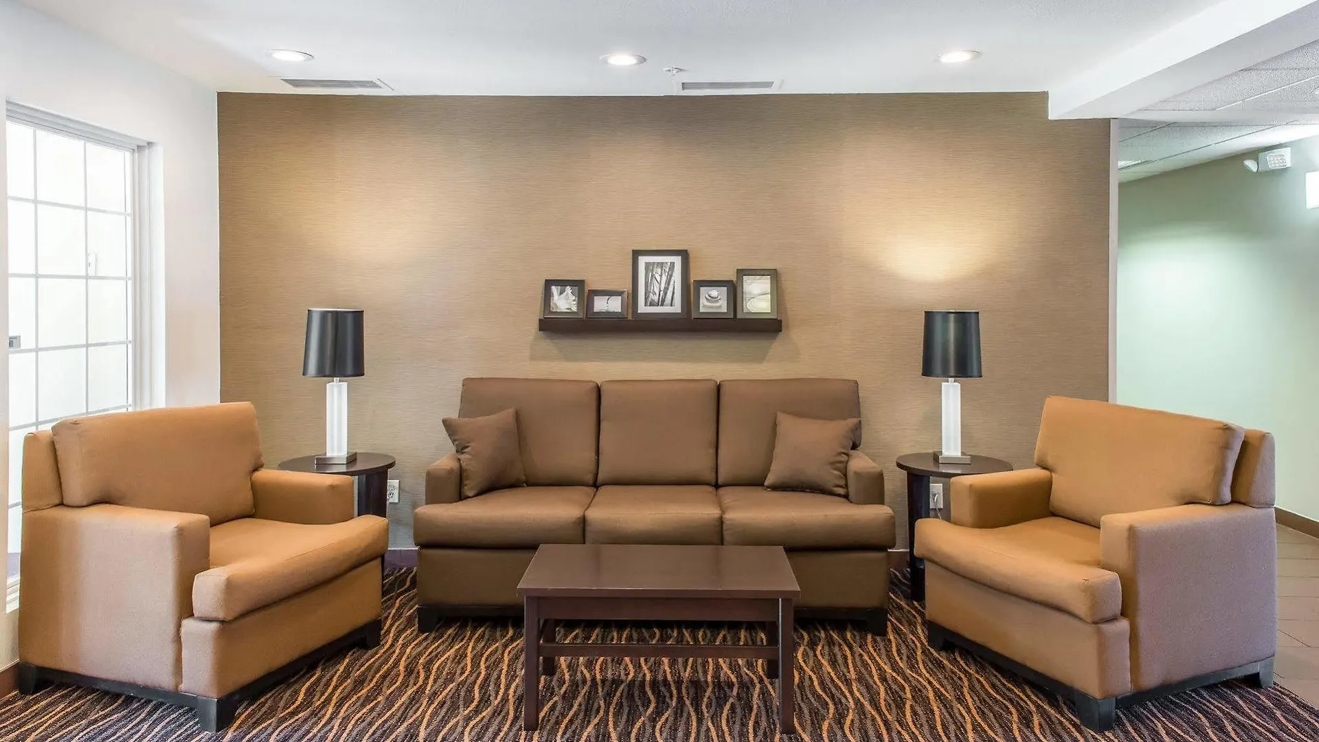 Mainstay Suites Pittsburgh Airport Robinson Township